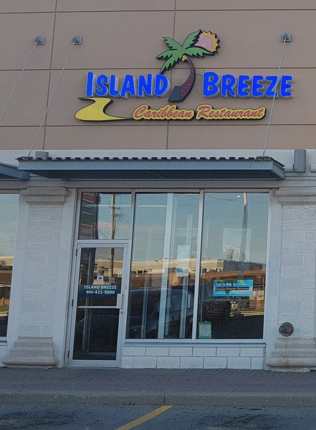 Island Breeze Authentic Jamaican Restaurant | 570 Kingston Rd, Pickering, ON L1V 1A6, Canada | Phone: (905) 421-9000