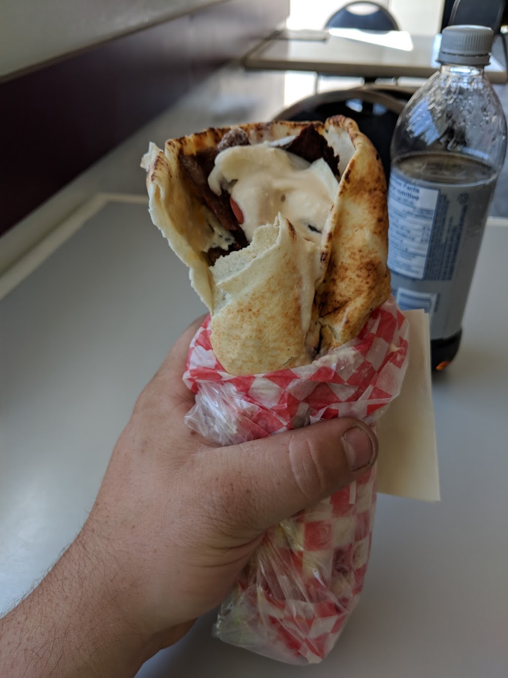 Queen Donair | 304 20 Ave, Nisku, AB T9E 7Z9, Canada | Phone: (780) 955-2566