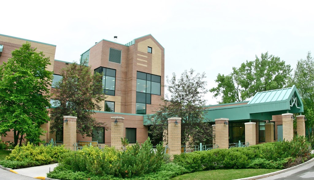 Extendicare Kildonan Long-Term Care Home | 1970 Henderson Hwy, Winnipeg, MB R2G 1P2, Canada | Phone: (204) 334-4633