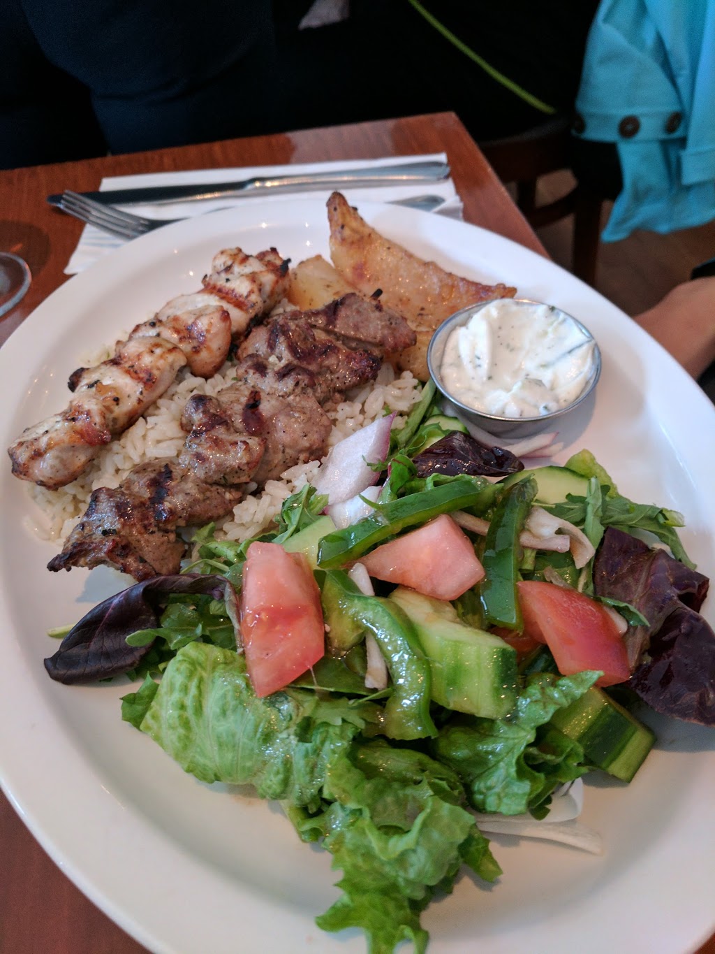 Apollonia Greek Restaurant | 1830 Fir St, Vancouver, BC V6J 3B1, Canada | Phone: (604) 736-9559