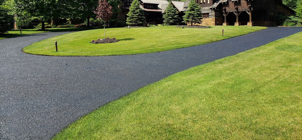 ONTARIO PAVEMENT MARKINGS INC - Driveway Guys | 19 Wakeford Rd, Little Britain, ON K0M 2C0, Canada | Phone: (905) 655-6937