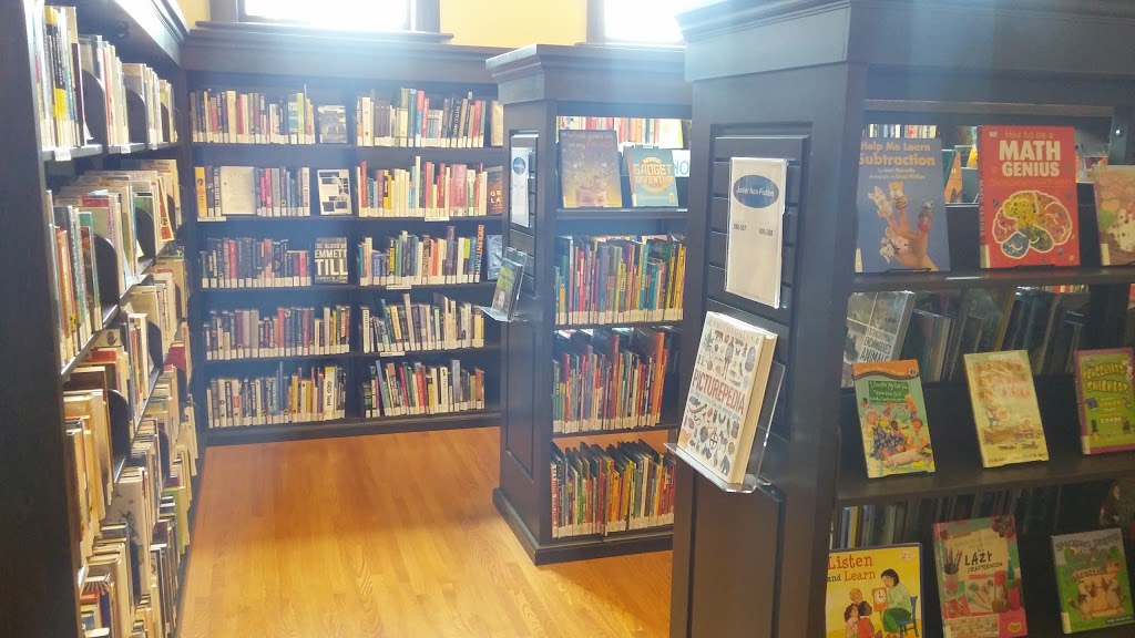 Wellington County Library | 88 Mill St, Harriston, ON N0G 1Z0, Canada | Phone: (519) 338-2396