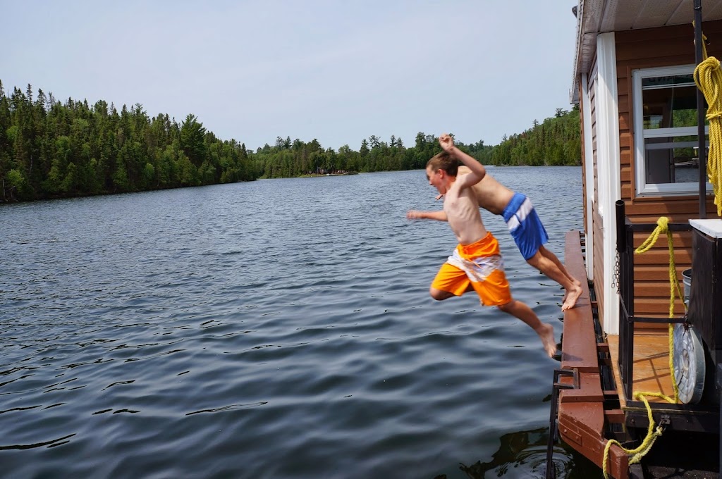 Leisure Island Houseboat Rentals | 115 Lakeshore Dr, Temagami, ON P0H 2H0, Canada | Phone: (705) 569-3261