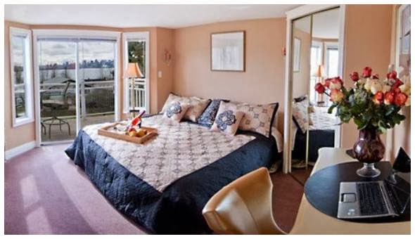 Ocean Breeze B&B | 462 1st St E, North Vancouver, BC V7L 1B7, Canada | Phone: (604) 988-0546