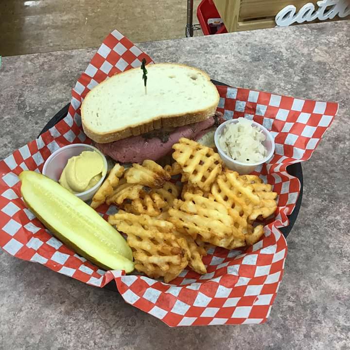 Baker’s Fries (The Hawks Nest) | 275 Brockville St, Smiths Falls, ON K7A 4Z6, Canada | Phone: (613) 283-6767