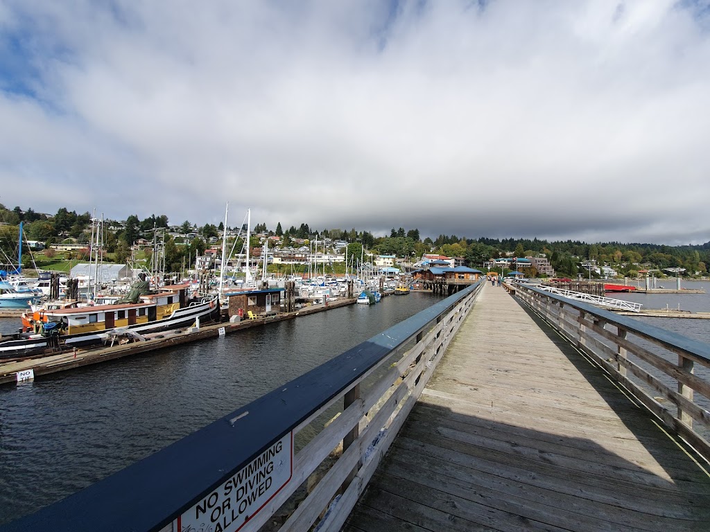 Gibsons Landing Harbour Authority | 611 School Rd, Gibsons, BC, Canada | Phone: (604) 886-8017