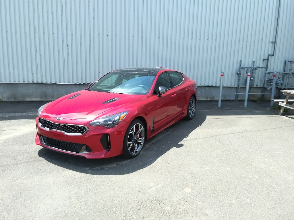 Kia Desrosiers | 2348 QC-117, Val-David, QC J0T 2N0, Canada | Phone: (819) 326-3232