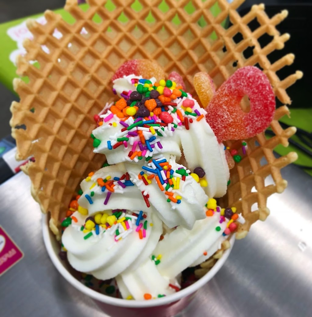 Menchies Frozen Yogurt | 1504-4949 Canoe Pass Way, Tsawwassen, BC V4M 0B2, Canada | Phone: (604) 382-1234