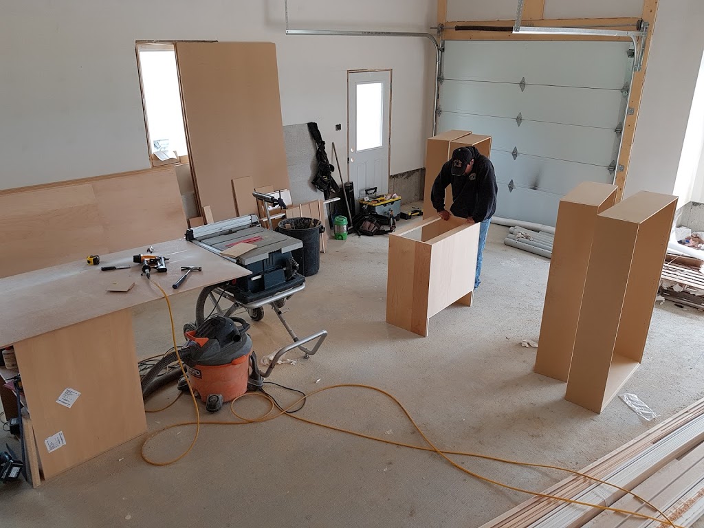 Trillos Woodwork & Construction | 2725 Roger Stevens Dr, North Gower, ON K0A 2T0, Canada | Phone: (613) 894-3030