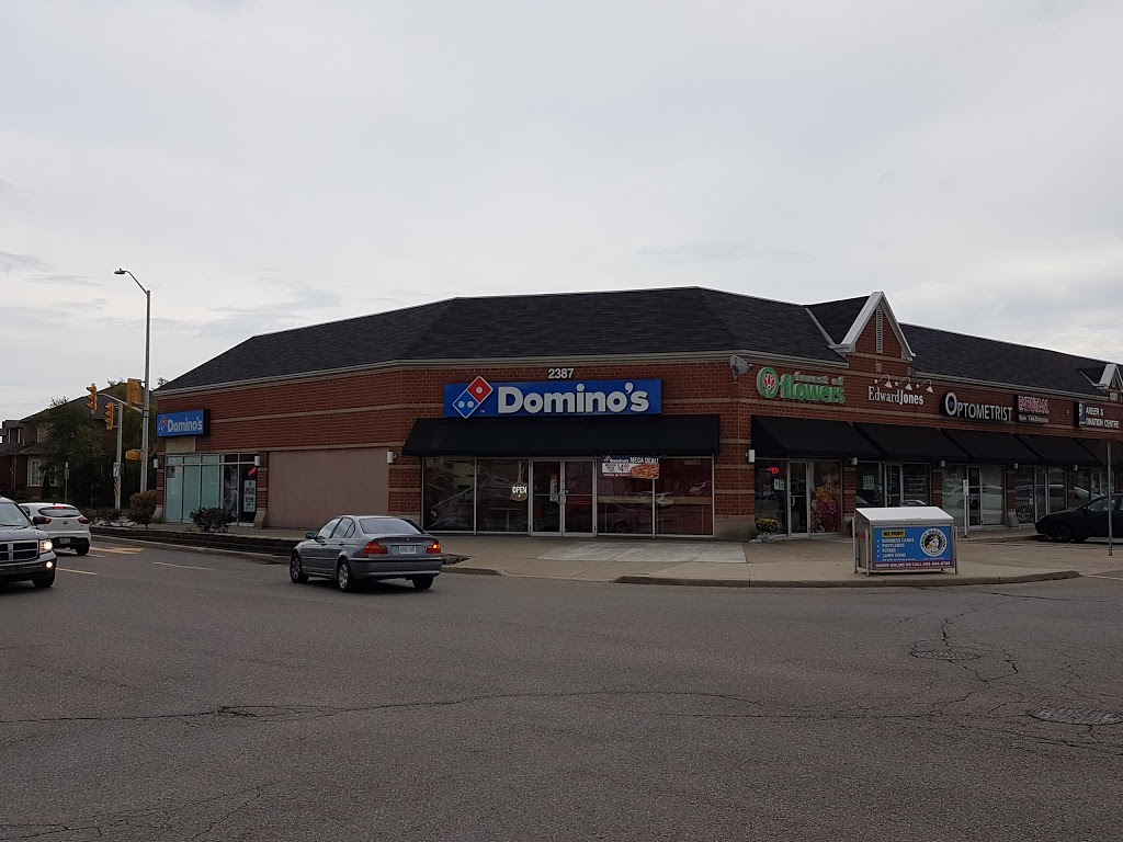 Dominos | 2395 Trafalgar Rd, Oakville, ON L6H 6K7, Canada | Phone: (905) 257-2900