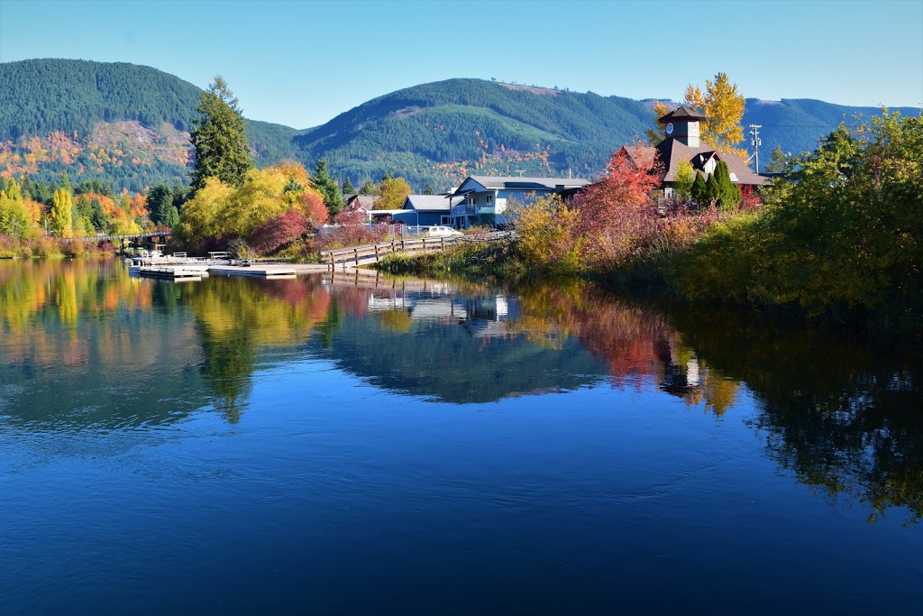 Cowichan Lake Visitor Centre | 125C S Shore Rd, Lake Cowichan, BC V0R 2G0, Canada | Phone: (250) 749-3244