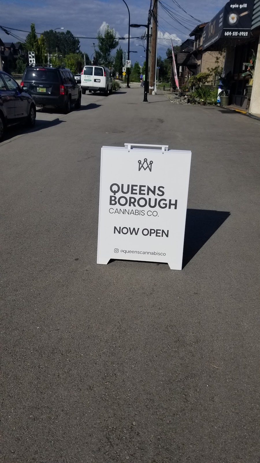 Queensborough Cannabis Co | 540 Ewen Ave, New Westminster, BC V3M 5B8, Canada | Phone: (604) 540-2800