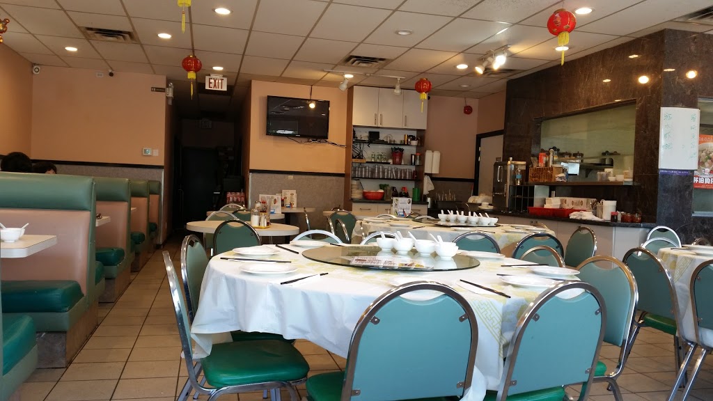 Lucky Joy Restaurant | 11780 Thorpe Rd, Richmond, BC V6X 1J5, Canada | Phone: (604) 303-8172