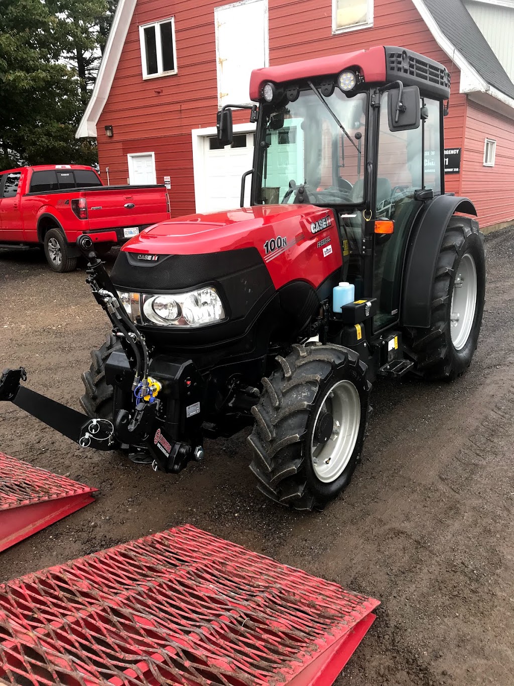 Tidal Tractor - formerly VanOostrum Farm Eq | 1790 NS-358, Port Williams, NS B0P 1T0, Canada | Phone: (877) 931-2583