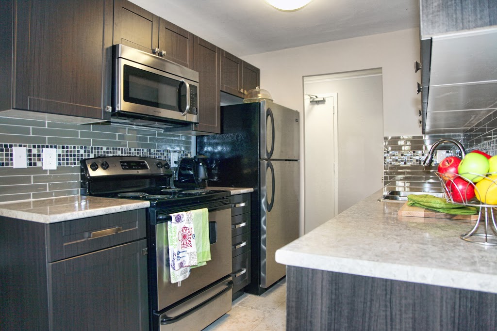 Auburn Park Apartments - CLV Group | 961 Wonderland Rd S, London, ON N6K 2X9, Canada | Phone: (519) 914-2782