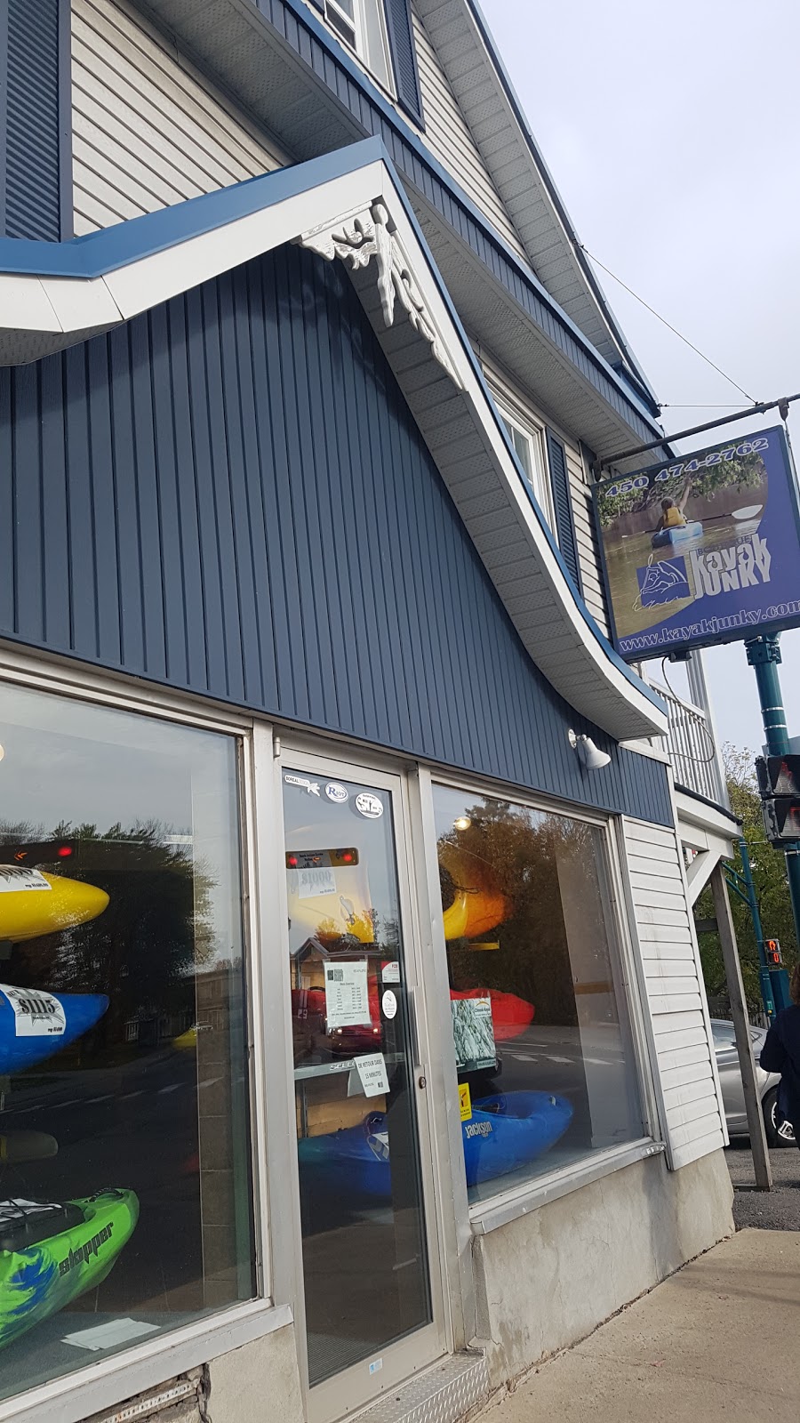 Kayak Junky | 2995 Chemin Ste Marie, Mascouche, QC J7K 1N9, Canada | Phone: (450) 474-2762