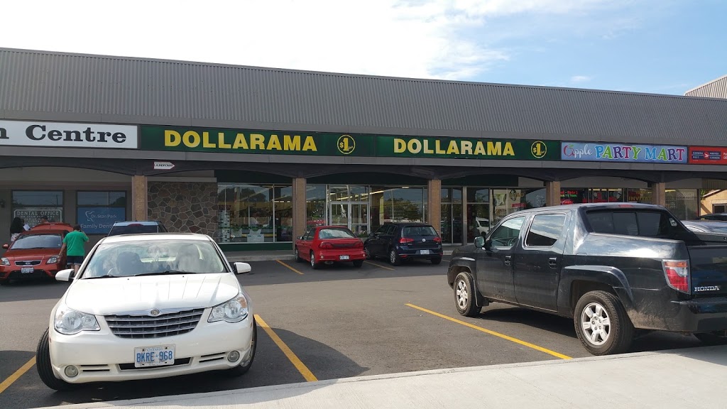 Dollarama | 1077 North Service Rd Applewood Mall, Mississauga, ON L4Y 1A6, Canada | Phone: (905) 273-4650