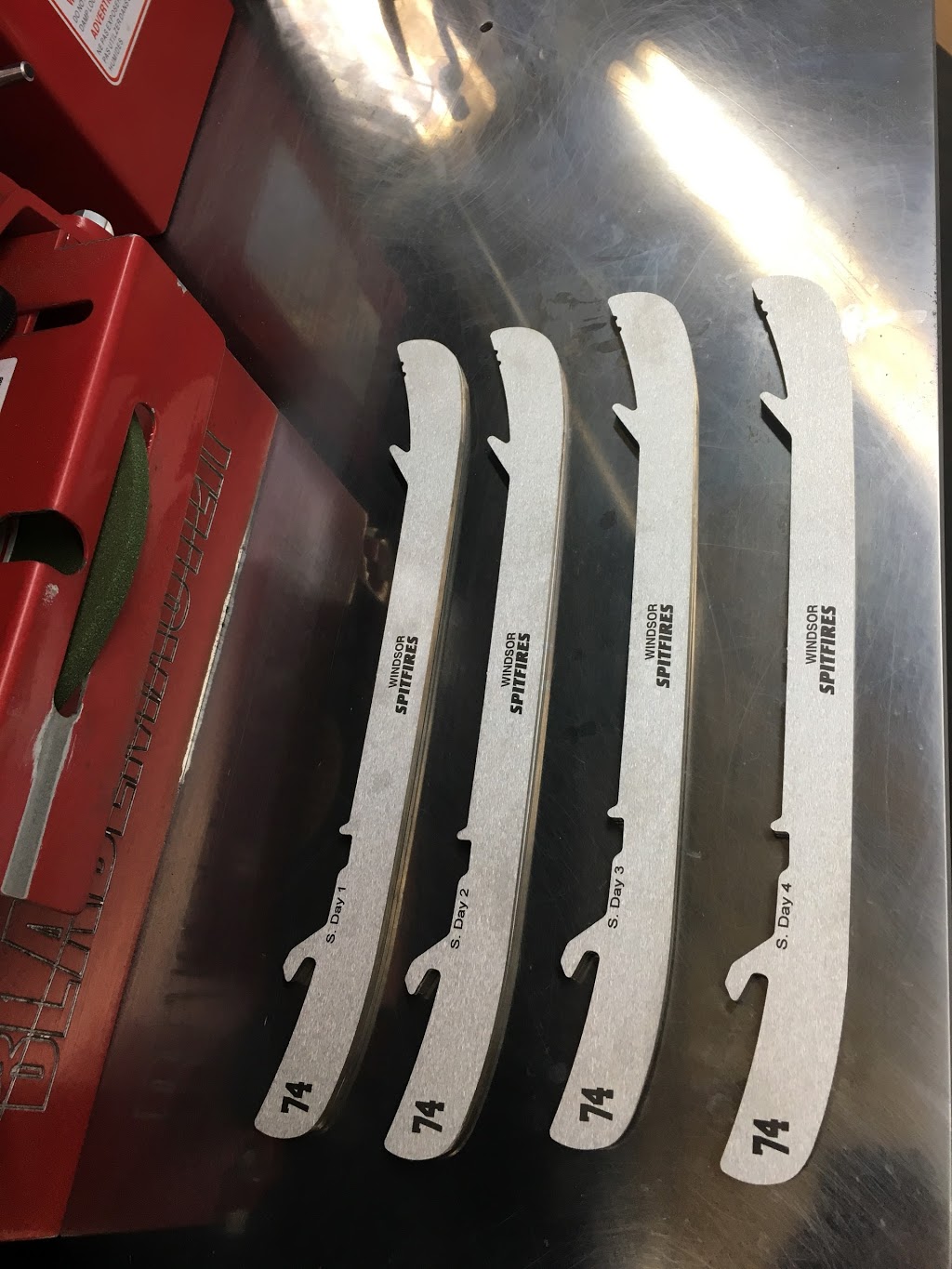 Tydan Performance Blades | 314 Hatt St, Dundas, ON L9H 2H5, Canada | Phone: (905) 627-8995