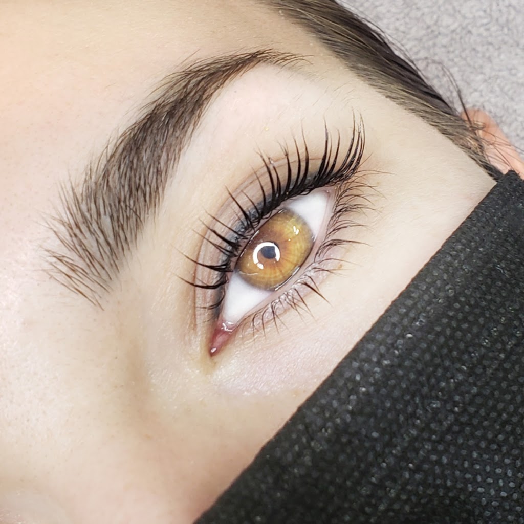 Flutter Eyes - Lash Lifts, Brows & Extensions | 349 Sunny Dr, Nanaimo, BC V9T 0C3, Canada | Phone: (778) 269-0033