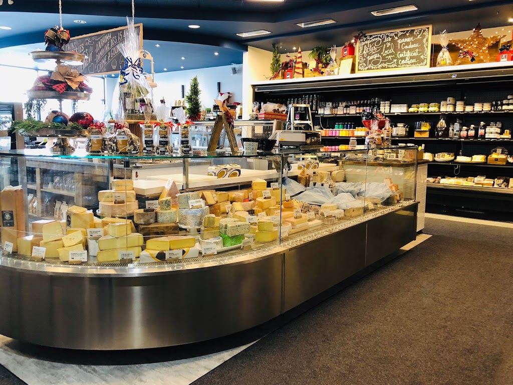 Fromagerie Ruban Bleu Châteauguay | 85 Bd Saint-Jean-Baptiste, Châteauguay, QC J6J 3H7, Canada | Phone: (450) 507-3838