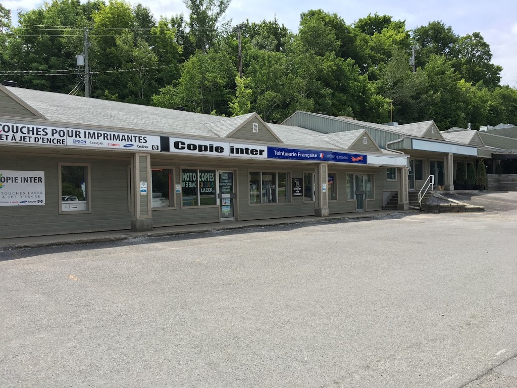 Place Hêtrière | 3679 Rue de lHêtrière, Saint-Augustin-de-Desmaures, QC G3A 1X1, Canada | Phone: (514) 418-1030