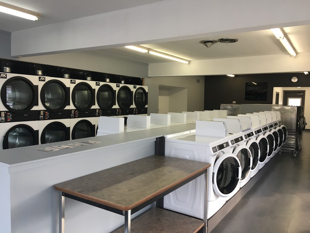 Simcoe Laundry | 679 Norfolk St N, Simcoe, ON N3Y 3R2, Canada | Phone: (519) 718-2623