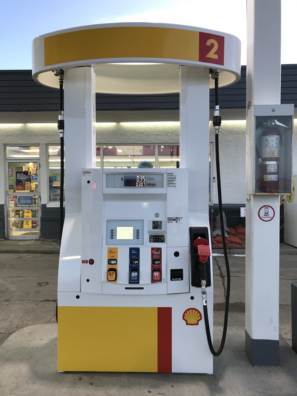 Shell | 1330 Wentworth Ave, Pincher Creek, AB T0K 1W0, Canada | Phone: (403) 627-3730