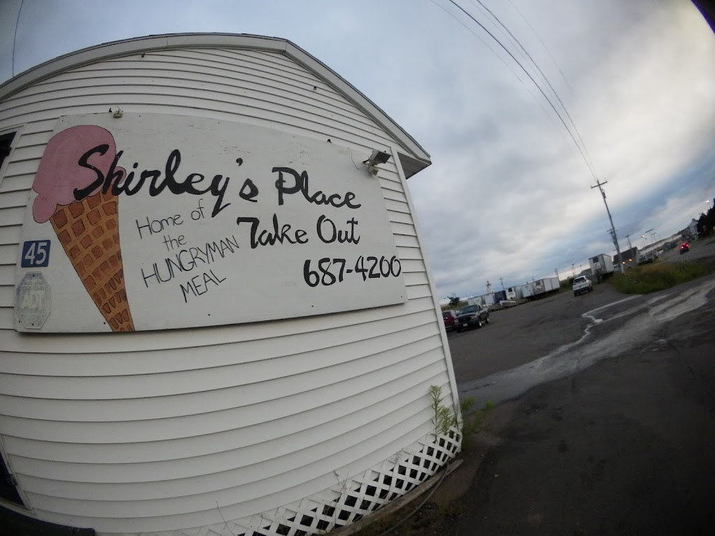 Shirleys Place | 45 Macphee Ave, Souris, PE C0A 2B0, Canada | Phone: (902) 687-4200