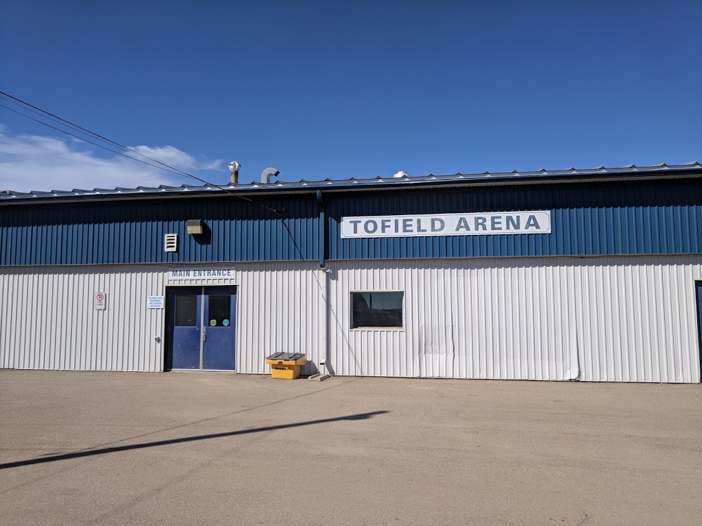 Tofield Arena | 4748 53 Ave, Tofield, AB T0B 4J0, Canada | Phone: (780) 662-3707