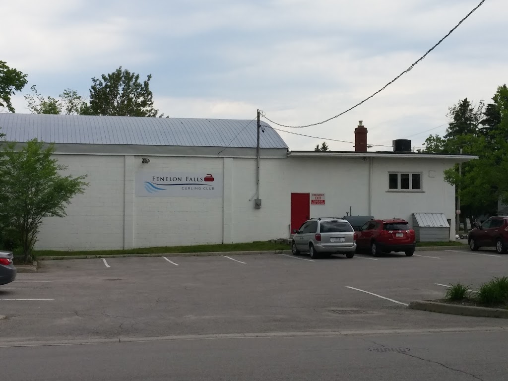 Fenelon Falls Curling Club | 41 Bond St W, Fenelon Falls, ON K0M 1N0, Canada | Phone: (705) 887-2611