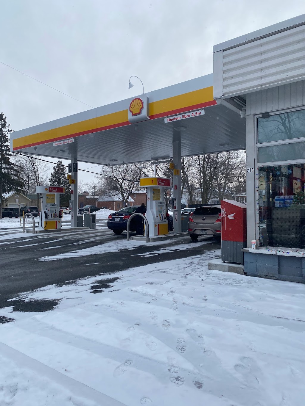 Shell | 216 Av. Saint-Charles, Vaudreuil-Dorion, QC J7V 2L5, Canada | Phone: (450) 218-2838