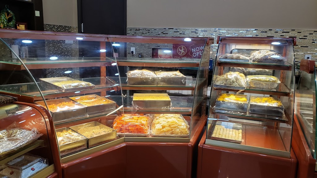 Johal Sweets & Restaurant | 10 Squire Ellis Dr, Brampton, ON L6P 0A2, Canada | Phone: (905) 913-9021