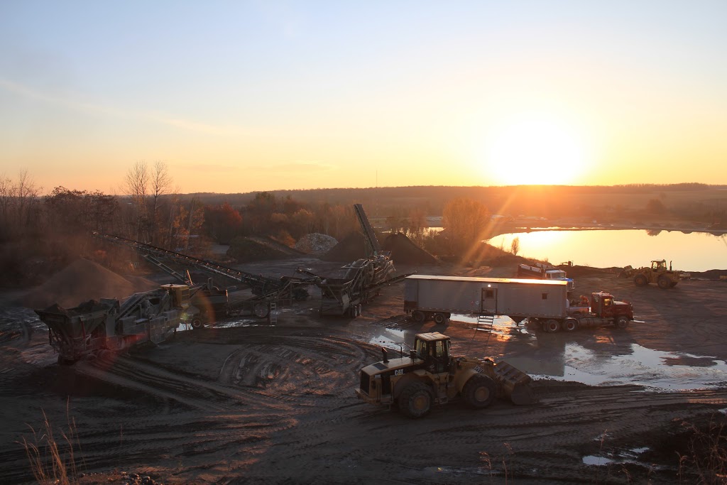 WG Jackett & Sons Construction Ltd | 5065 ON-35, Fenelon Falls, ON K0M 1N0, Canada | Phone: (705) 887-6737