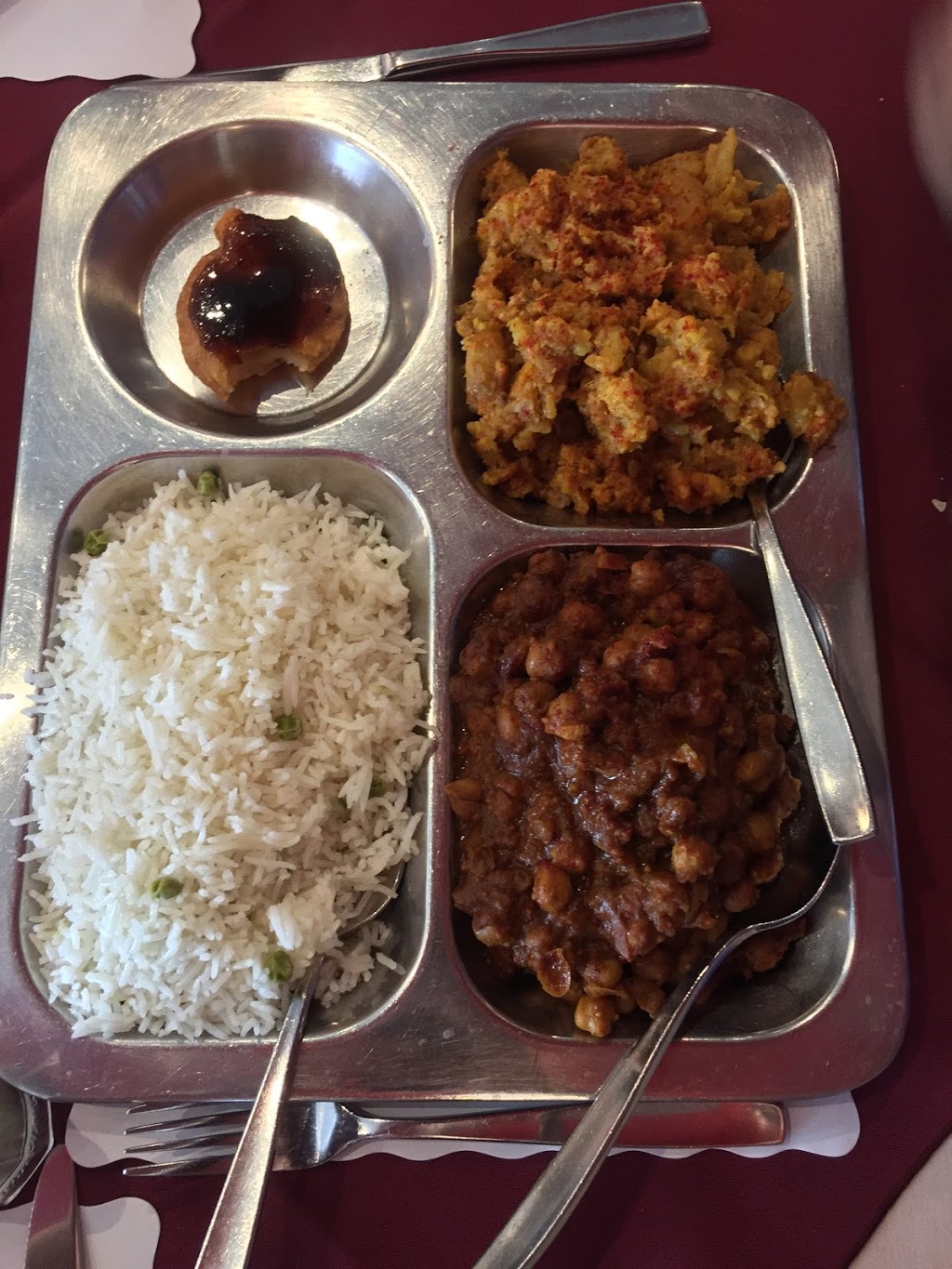 Vijays Indian Cuisine | 380 Weber St W, Kitchener, ON N2H 4B3, Canada | Phone: (519) 743-6060