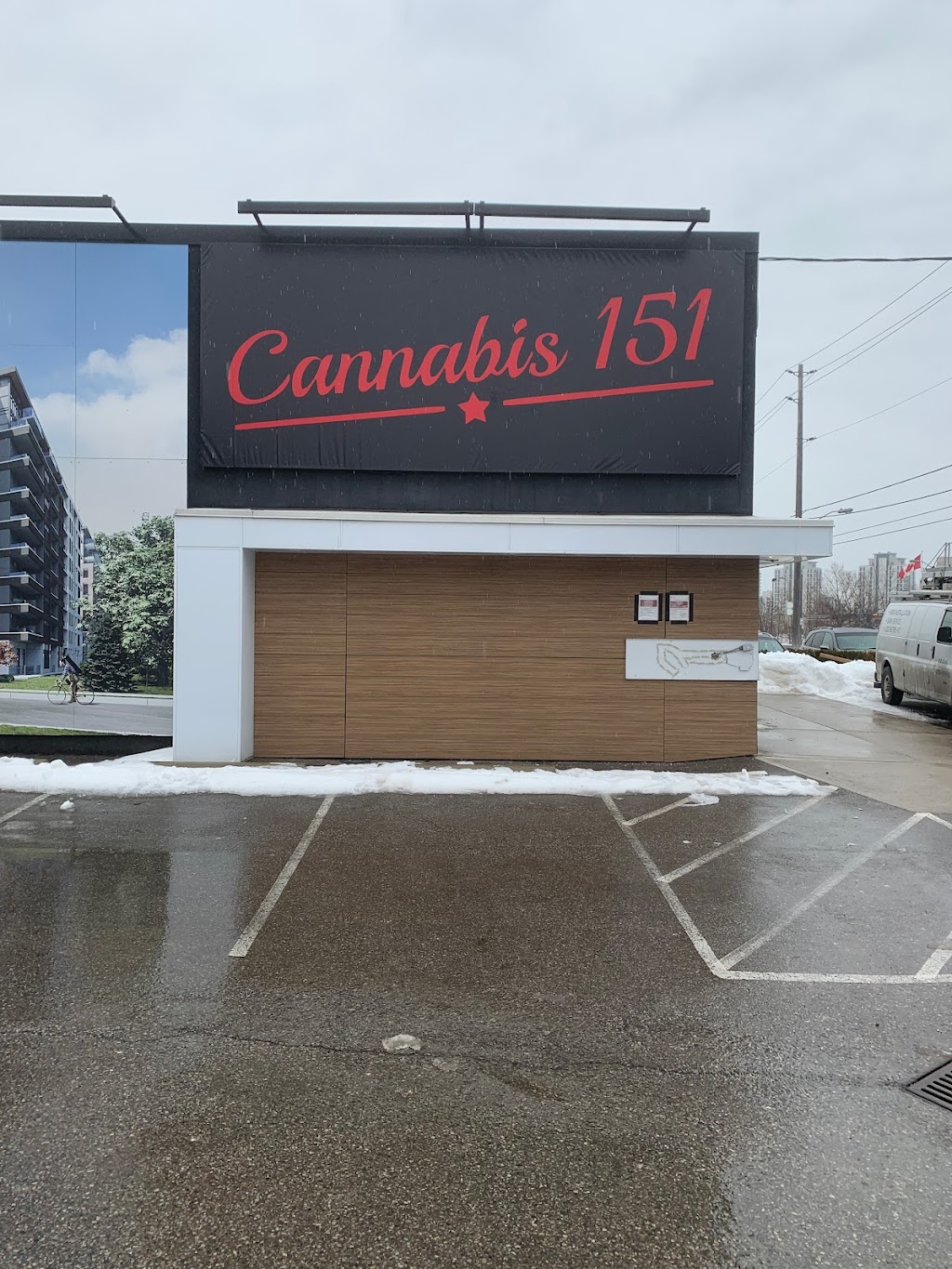 Cannabis 151 | 188 The Queensway, Etobicoke, ON M8Y 1J3, Canada | Phone: (416) 255-7002