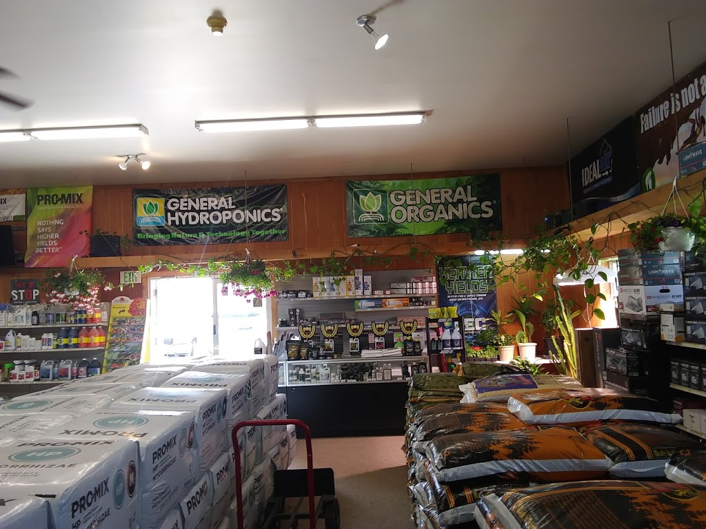 KB Garden Supply LLC | 1665 Yeager St, Port Huron, MI 48060, USA | Phone: (810) 824-4207