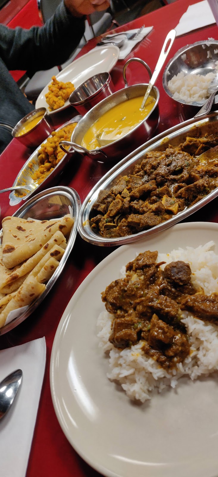 Viti Curry Fijian Cuisine | 8697 120 St, Delta, BC V4C 6R4, Canada | Phone: (604) 599-4552