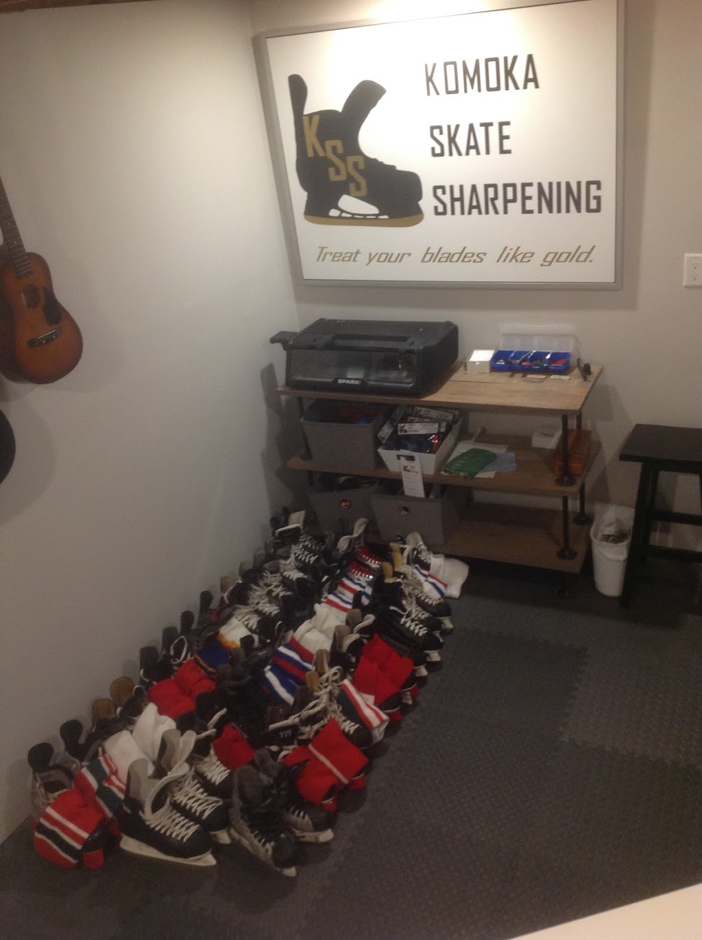 Komoka Skate Sharpening | 54 Fieldstone Cres S, Komoka, ON N0L 1R0, Canada | Phone: (519) 473-0585