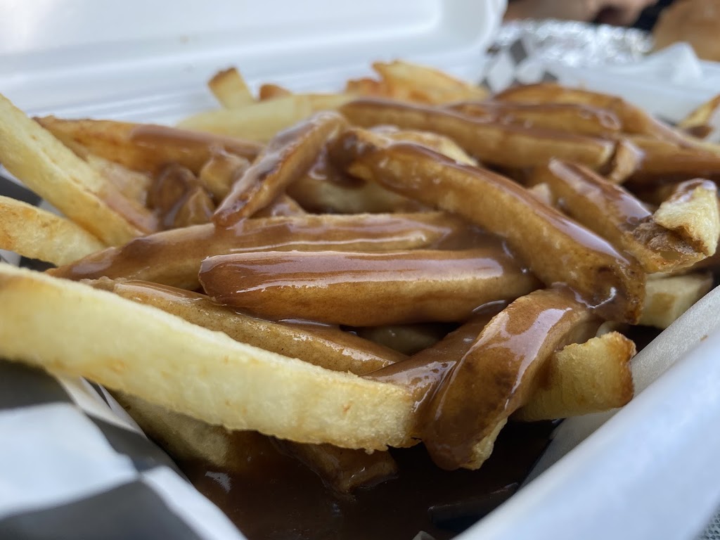 Izzys Chip Truck | Cramahe, ON K0K 1S0, Canada | Phone: (905) 376-8168