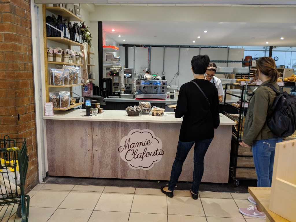 Mamie Clafoutis au Marché 440 | 3535 Autoroute Jean-Noël-Lavoie, Laval, QC H7P 5G9, Canada | Phone: (579) 934-3638