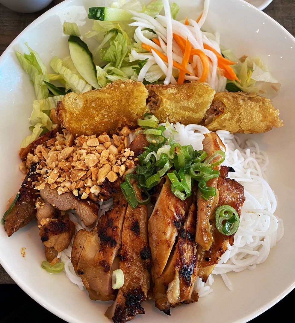 Saigon House Restaurant - Bramalea City Centre | 48 Peel Centre Dr, Brampton, ON L6T 5M2, Canada | Phone: (905) 494-0388