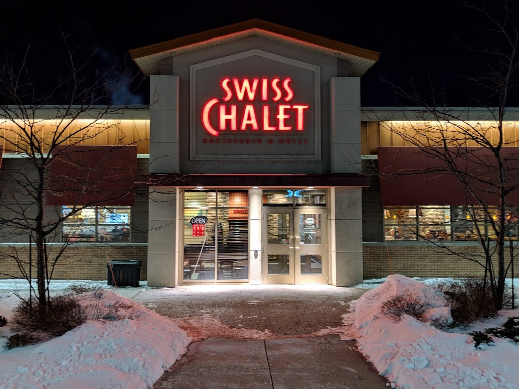 Swiss Chalet Rotisserie & Grill | 1910 Bank St, Ottawa, ON K1V 7Z8, Canada | Phone: (613) 733-7231
