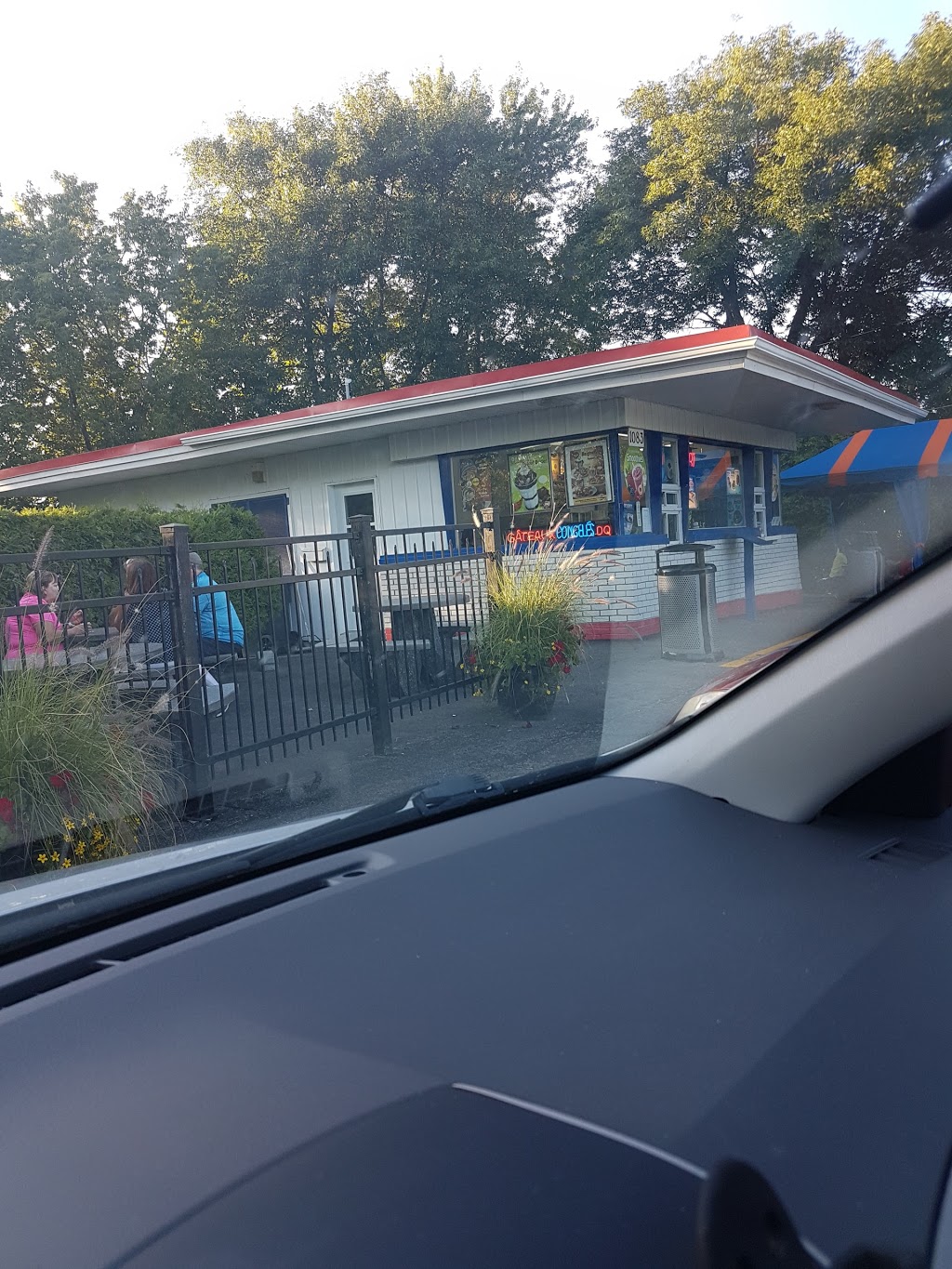 Dairy Queen (Treat) | 1083 De, Boulevard de Léry, Léry, QC J6N 1B9, Canada | Phone: (450) 692-6827