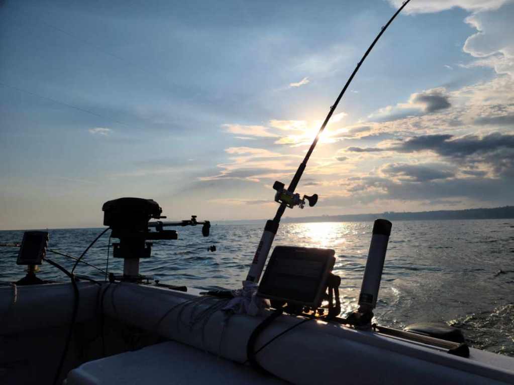 Kings Landing Sport Fishing | 7 Brimley Rd S, Scarborough, ON M1M 3W3, Canada | Phone: (416) 302-4161