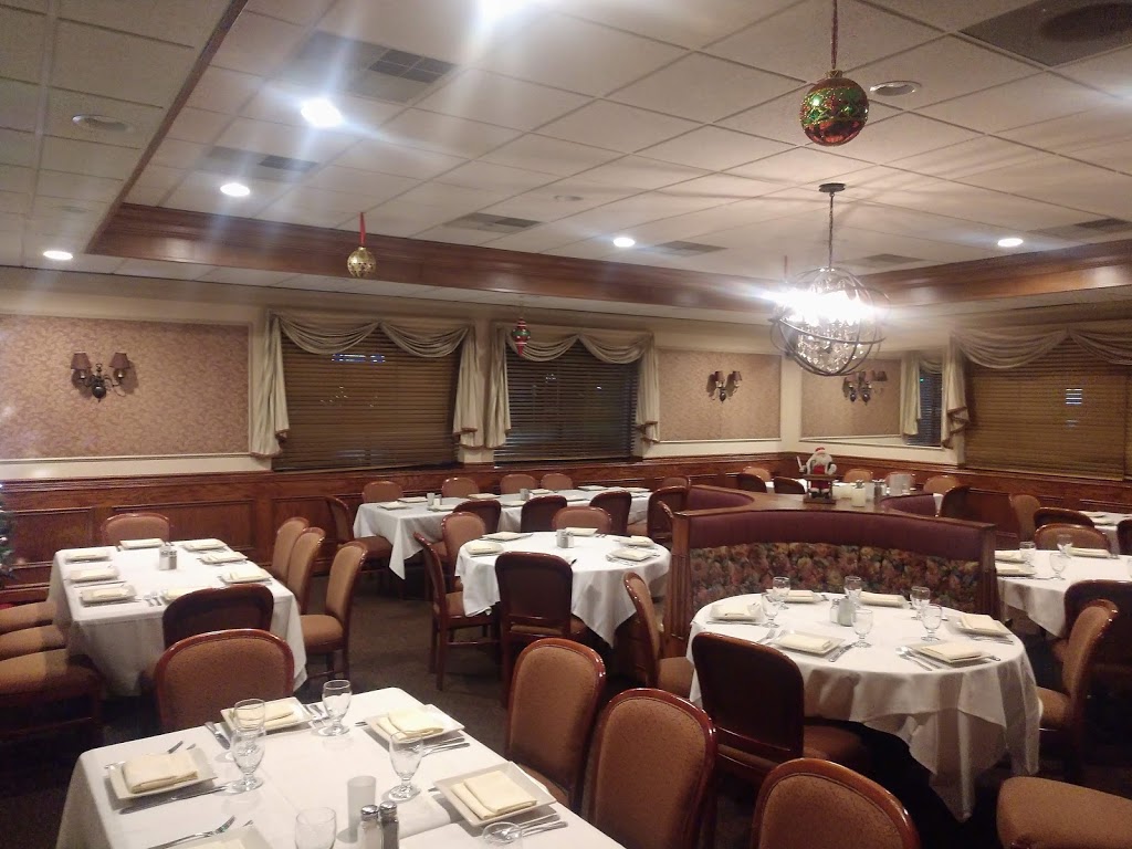 Louis Chop House | 50355 Gratiot Ave, New Baltimore, MI 48051, USA | Phone: (586) 949-9566