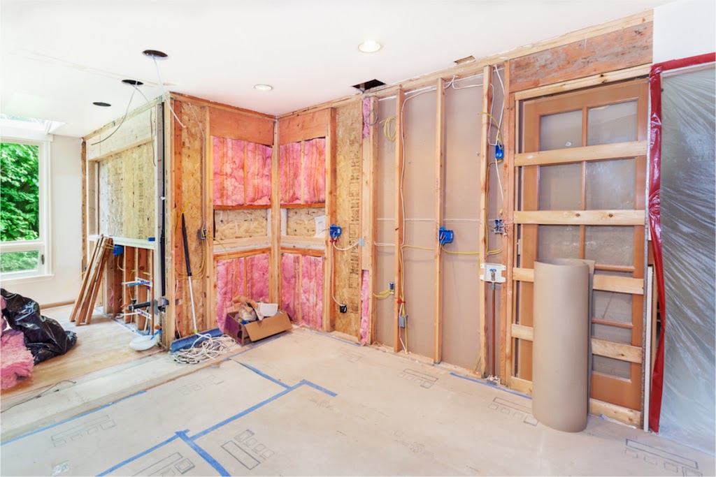 AL Spray Foam Insulation | 1401 The Queensway, Etobicoke, ON M8Z 1T2, Canada | Phone: (647) 773-9894