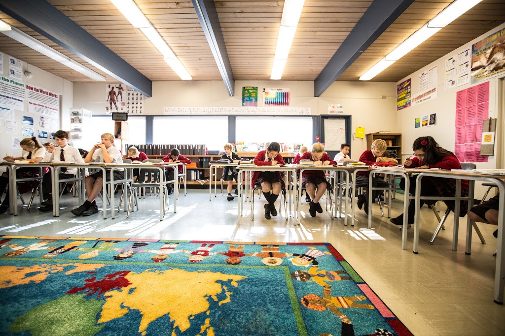 Brockton School | 3467 Duval Rd, North Vancouver, BC V7J 3E8, Canada | Phone: (604) 929-9201