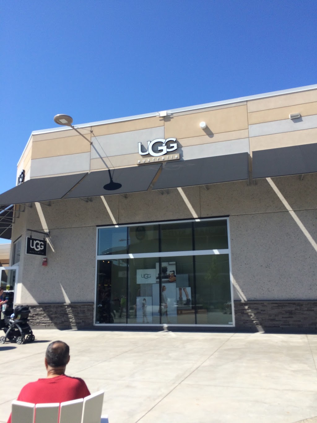 UGG Outlet | 300 Taylor Rd Spc 417, Niagara-on-the-Lake, ON L0S 1J0, Canada | Phone: (289) 271-0077