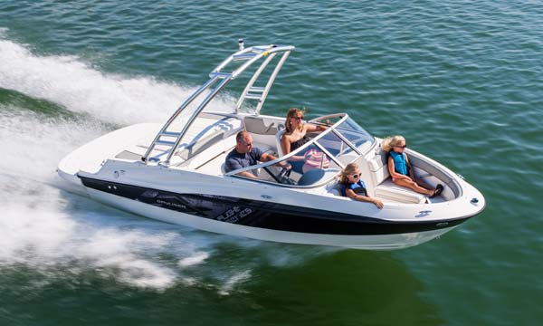 Carefree Boat Club Hamilton | 1 Guise St W, Hamilton, ON L8L 8B4, Canada | Phone: (844) 269-2628