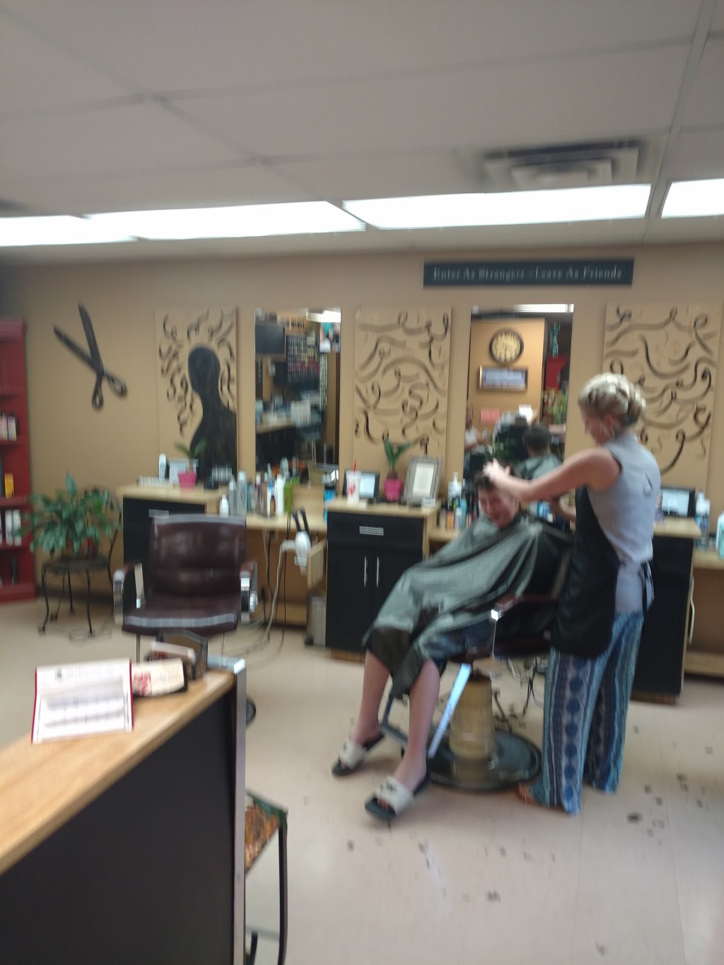 Cutting Block Hair Care Center | 8606 S Main St, Eden, NY 14057, USA | Phone: (716) 992-4201